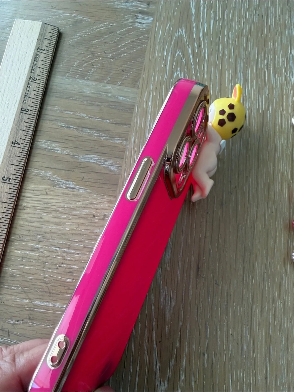 Lafunda 15PRO iPhone Case PINK LUX Gold Edge Sonny Angel Giraffe Beaded Charm